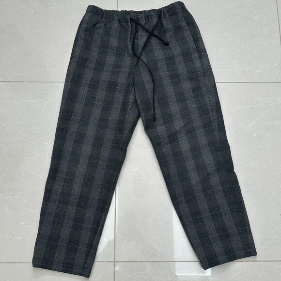 Women's Babaton Plaid Pants - Picture 7 of 11